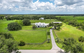 3100 Lena Ln, Sarasota, FL 34240