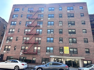 143-40 Roosevelt Ave Unit 4, Flushing, NY 11354
