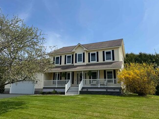 105 Casey Ln, Colchester, VT 05446