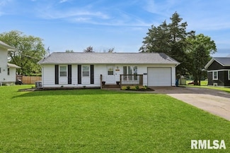419 N Main St, Cambridge, IL 61238
