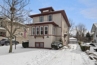 413 Addison Rd, Riverside, IL 60546