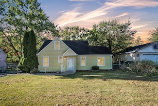 713 Pontiac Ct, Round Lake Heights, IL 60073
