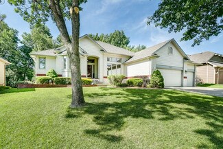 7701 W Meadow Knoll St, Wichita, KS 67205