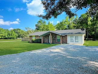 113 Richardson Rd, Picayune, MS 39466