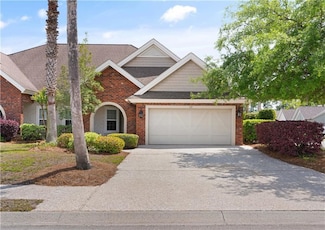 127 Coyote Ln, Brunswick, GA 31525