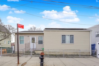 483 van Duzer St, Staten Island, NY 10304
