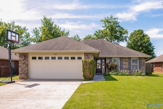 4955 Montauk Trail SE, Owens Cross Roads, AL 35763