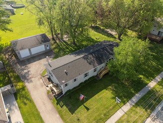 227 Cedar St, Ripon, WI 54971