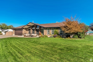 2415 E Arnett Dr, Salt Lake City, UT 84109