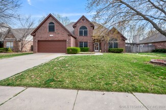 2435 S Redwood Place, Broken Arrow, OK 74012