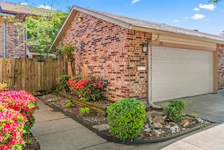22 Wickford Ln, Little Rock, AR 72212