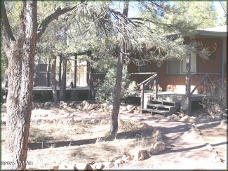 2128 Forest Park Dr, Overgaard, AZ 85933