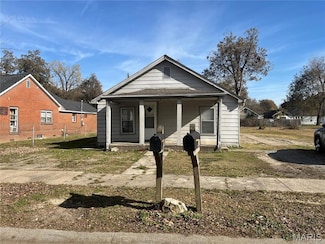 939 Grand Ave, Caruthersville, MO 63830