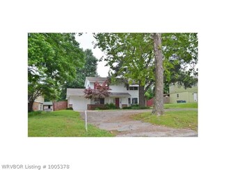 108 Strozier Ln, Barling, AR 72923