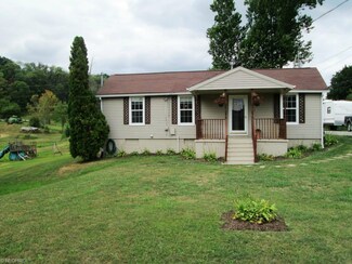 521 4th St, Philo, OH 43771