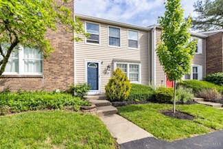 2894 Mossy Brink Ct, Maineville, OH 45039