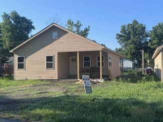 615 W Prairie St, Cameron, MO 64429