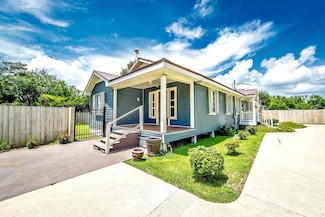 145 E 143rd St, Galliano, LA 70354