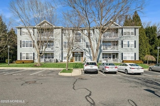 529 Saint Andrews Place, Manalapan, NJ 07726