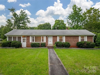 1132 Arbor Dr, Salisbury, NC 28144