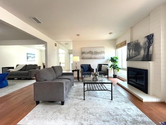817 Caminito Del Reposo, Carlsbad, CA 92011