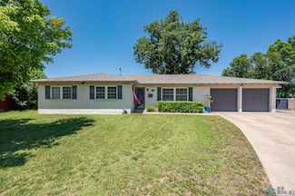 3014 Bandolina Ave, Roswell, NM 88201