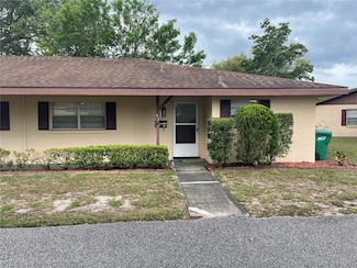 42 Villa Villar Ct Unit 420, Deland, FL 32724