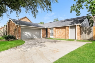 20011 Dawn Mist Dr, Humble, TX 77346