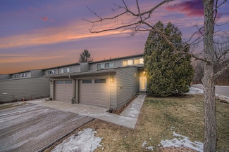 739 Skynob Dr Unit 330, Ann Arbor, MI 48105