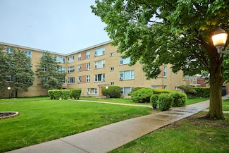 6021 N Damen Ave Unit 202, Chicago, IL 60659