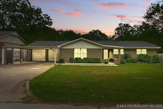 11815 S 86th Ave E, Bixby, OK 74008