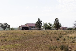 1966 N Ennis Creek Rd, Snyder, TX 79549