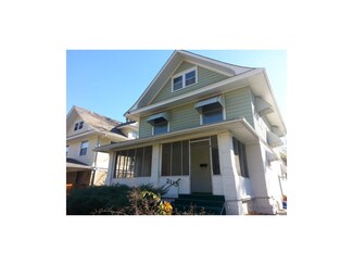 2115 E 35th St, Kansas City, MO 64109