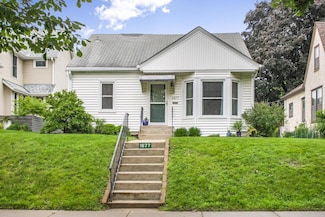 1677 Niles Ave, Saint Paul, MN 55116