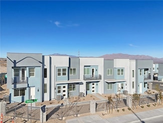 10511 Blossoming Hills Way, Las Vegas, NV 89166