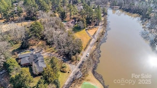 421 Lakeside Dr, Rock Hill, SC 29730