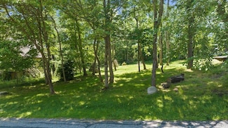 37 Lenape Trail, Upper Mount Bethel Township, PA 18343