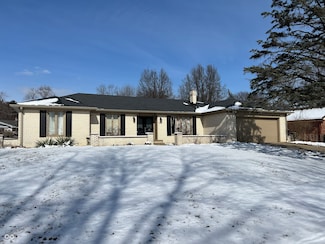 720 Mount Rainier Dr, Indianapolis, IN 46217
