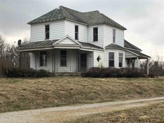 4315 E River Rd, Bowling Green, IN 47833