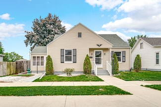 602 Ohio St, Walkerton, IN 46574