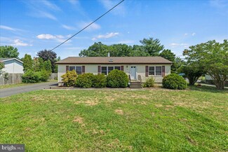 146 Foster Ave, Vineland, NJ 08360