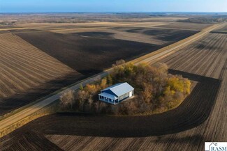 16280 552nd Ave, Good Thunder, MN 56037