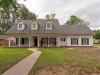 10 Deer Horn Cove, Pine Bluff, AR 71603