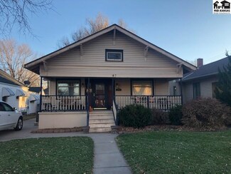 407 W 5th St, Pratt, KS 67124