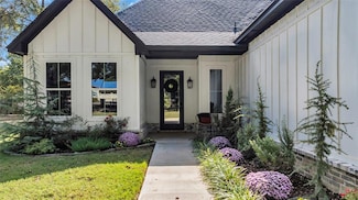 8913 Pear St, Kingston, OK 73439