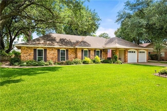 318 Parkway Dr, Natchitoches, LA 71457