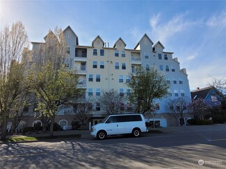 2522 Rucker Ave Unit 308, Everett, WA 98201
