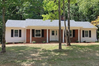 541 Charles Dr, Appomattox, VA 24522