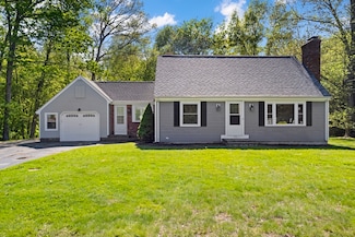 133 Jean Dr, Seekonk, MA 02771