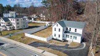 93 Hamilton St, Leominster, MA 01453